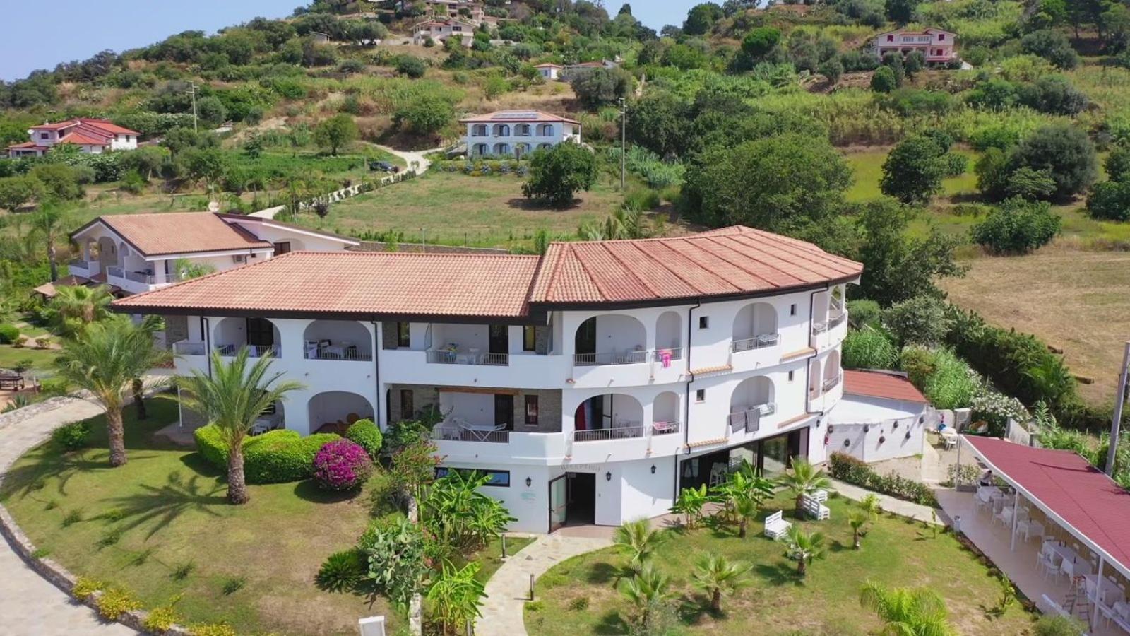 Luzia Agriresort Capo Vaticano